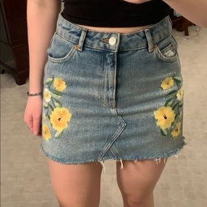 Topshop MOTO embroidered skirt